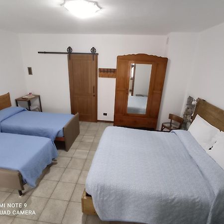 Apartamento Il Giardino Segreto Beura Exterior foto