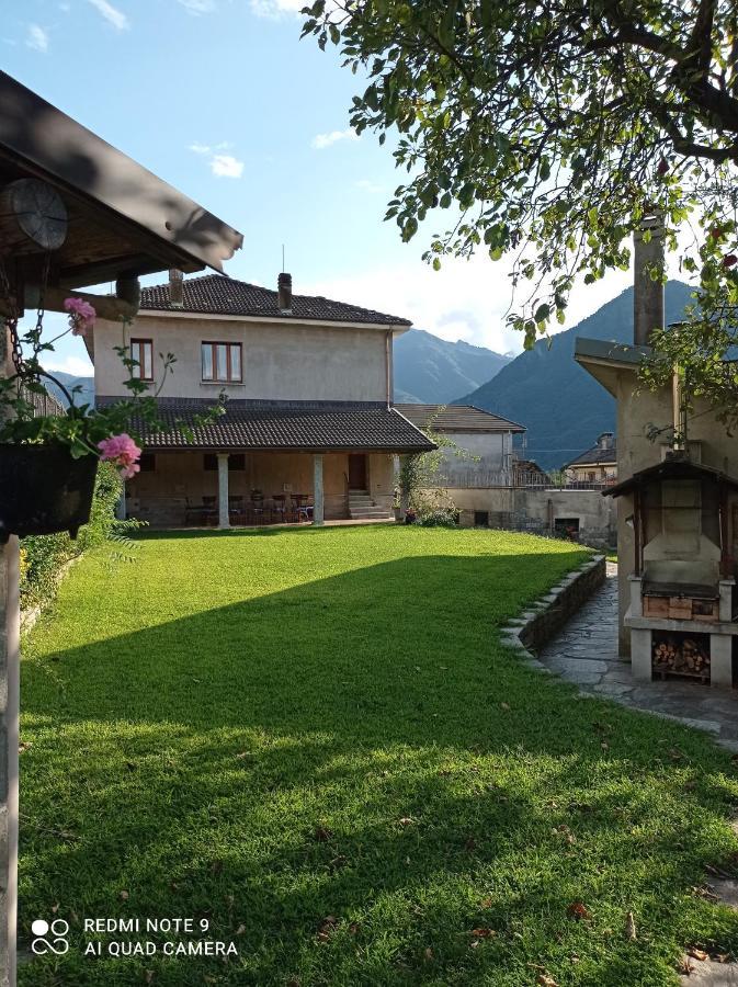 Apartamento Il Giardino Segreto Beura Exterior foto