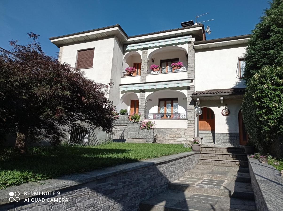 Apartamento Il Giardino Segreto Beura Exterior foto