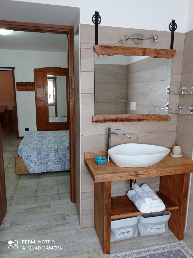 Apartamento Il Giardino Segreto Beura Exterior foto