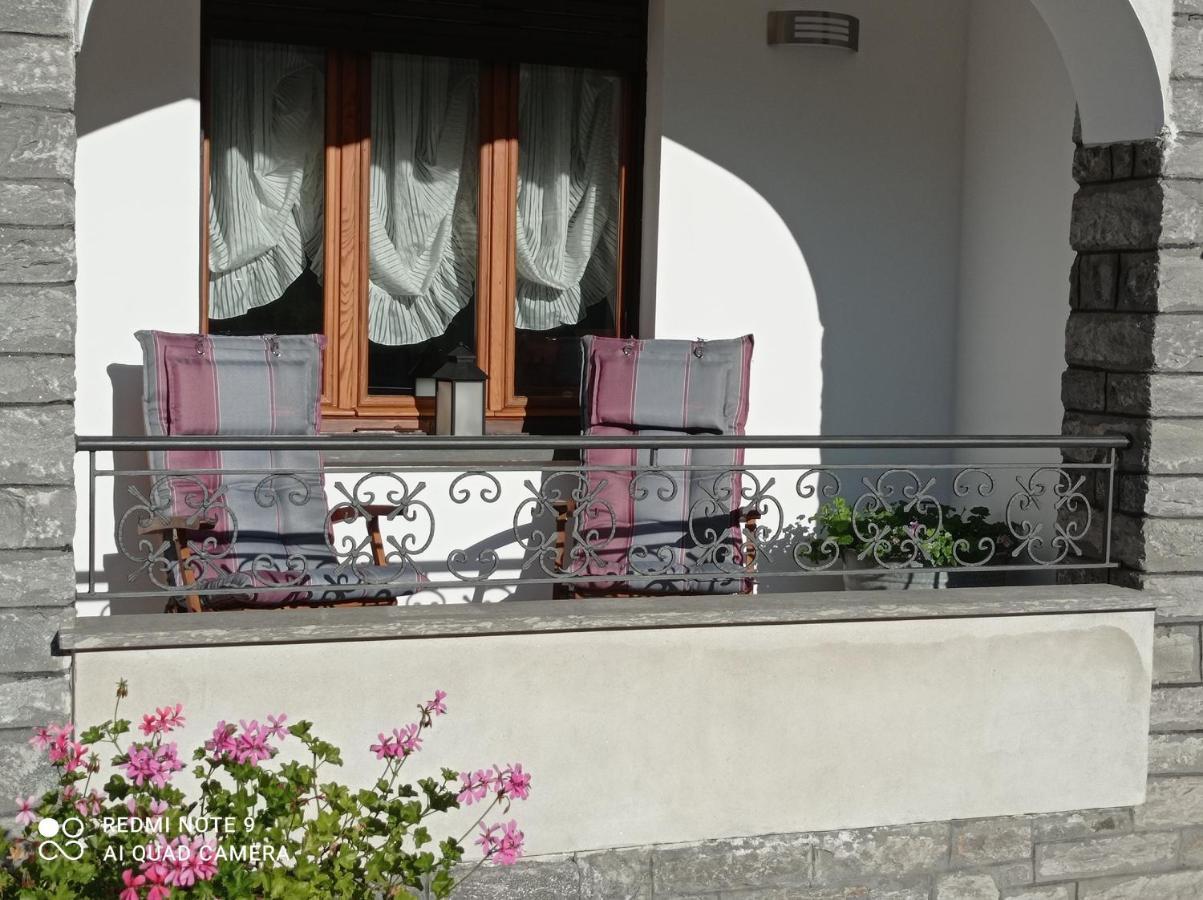 Apartamento Il Giardino Segreto Beura Exterior foto