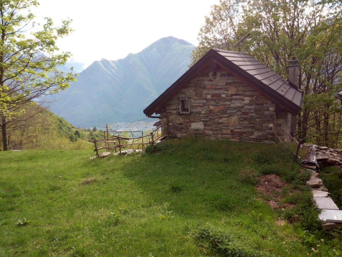 Apartamento Il Giardino Segreto Beura Exterior foto