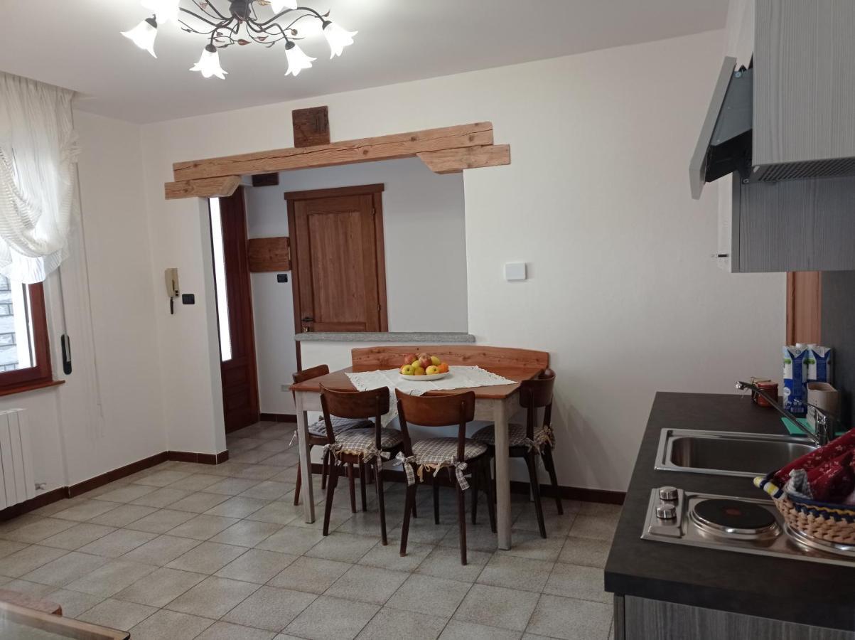 Apartamento Il Giardino Segreto Beura Exterior foto