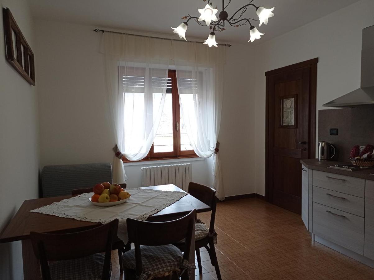 Apartamento Il Giardino Segreto Beura Exterior foto